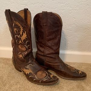 Shyanne cowgirl boots size 10 gently worn